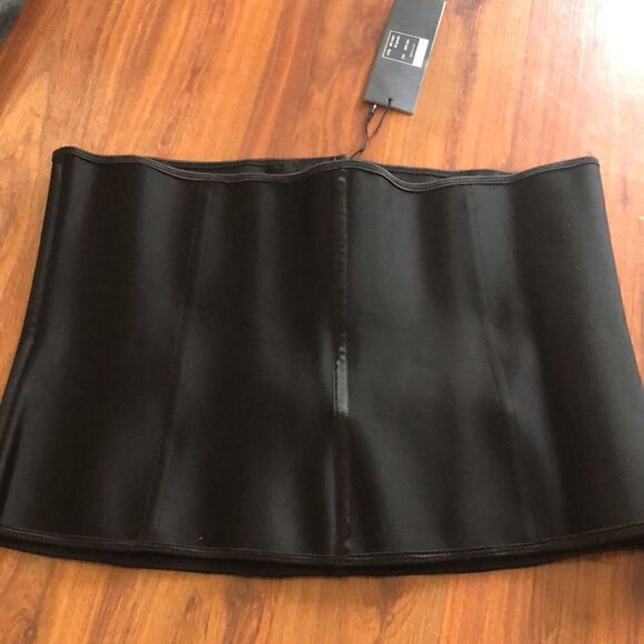 NWT Ellore femme Waste trainer size L/XL - Picture 4 of 5